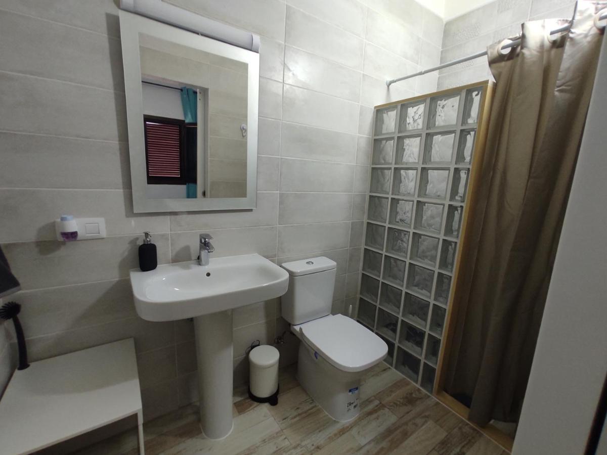 Habitacion Cactus, Entrada Privada Y Bano Privado En Suite By Flamingo House, No Fumadores Arrecife  Esterno foto