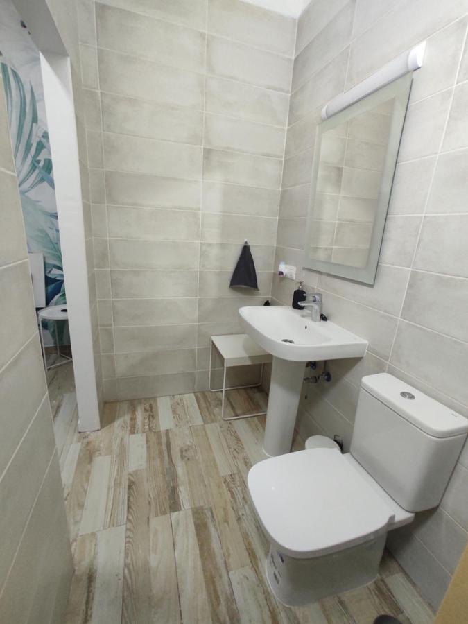 Habitacion Cactus, Entrada Privada Y Bano Privado En Suite By Flamingo House, No Fumadores Arrecife  Esterno foto